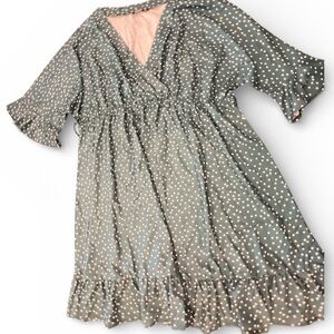 Dress Womens 22 Green White Polka Dot Ruffle Knee Length V-Neck Short Sleeve